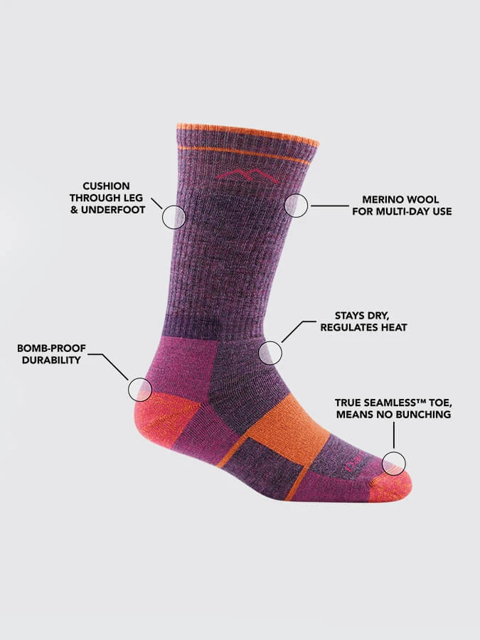 Darn Tough 1908 Hiker Boot Midweight Hiking Women's Full Cushion Socks 15 Darn Tough 1908 Hiker Boot Midweight Hiking Women's Full Cushion Socks - Image 15