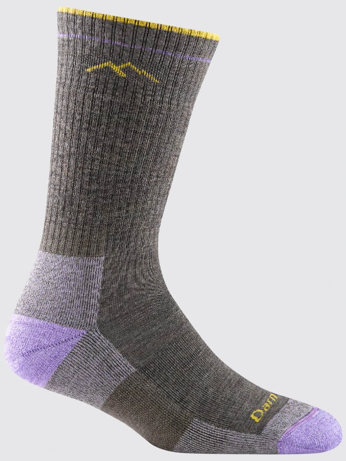 Darn Tough 1907 Hiker Boot Midweight Hiking Women's Cushion Socks 17 Darn Tough 1907 Hiker Boot Midweight Hiking Women's Cushion Socks - Image 17