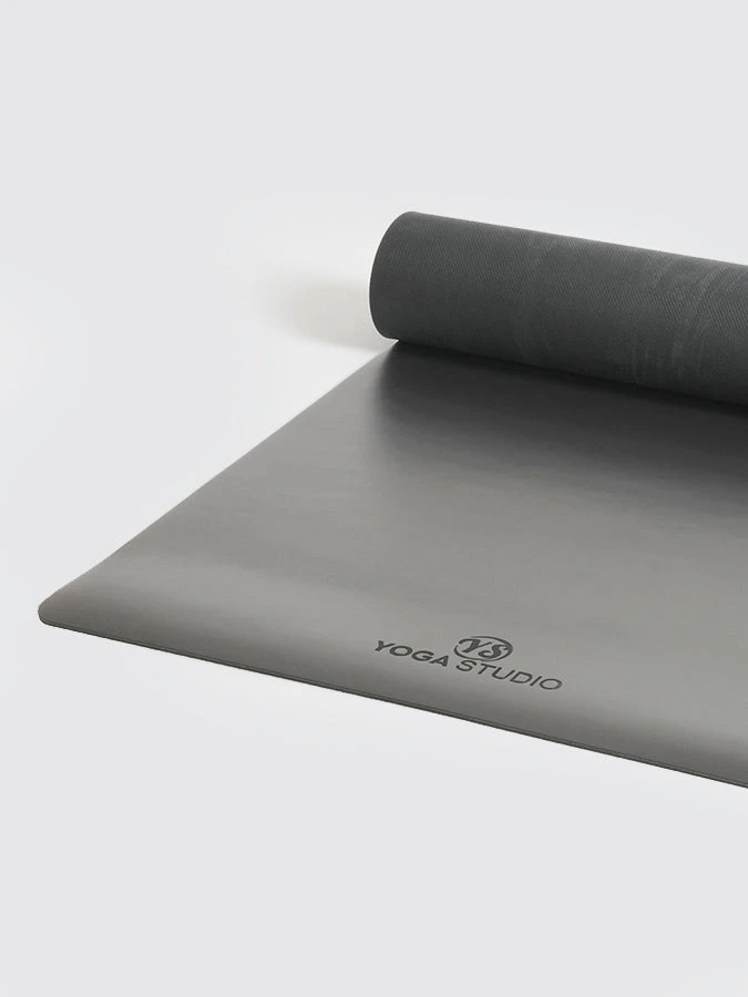 Yoga Studio The Grip Yoga Mat 4mm 11 Yoga Studio The Grip Yoga Mat 4mm - Image 11