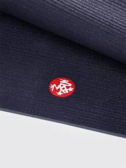 Manduka PRO Extra Large Long & Wide Yoga Mat 6mm - 200cm X 132cm (79" X 52") -Wellness Yoga Shop hjlagedmfkb