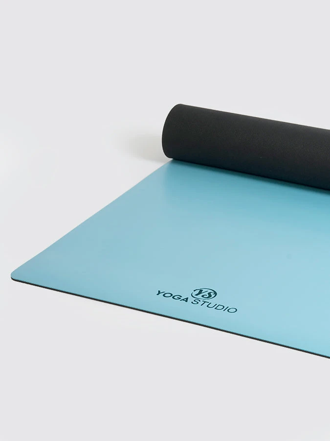 Yoga Studio The Grip Yoga Mat 4mm 4 Yoga Studio The Grip Yoga Mat 4mm - Image 4