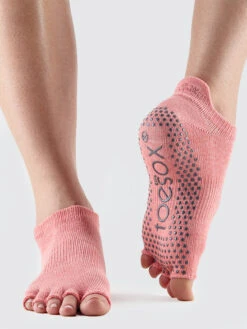 ToeSox Low Rise Half Toe Women's Yoga Socks -Wellness Yoga Shop uh2glsq3znq